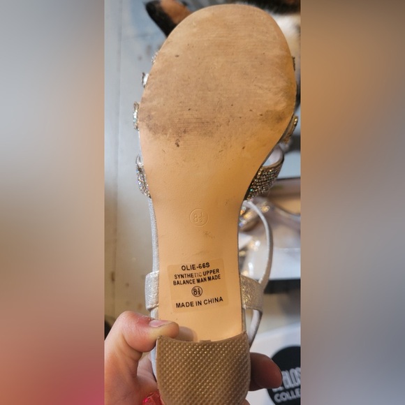 Prom shoes - Picture 2 of 2